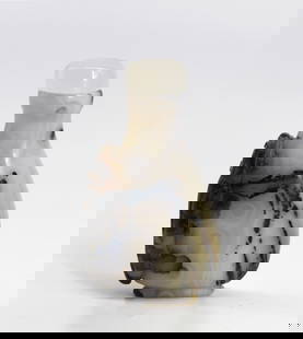 Chinese Carved Chalcedony Quartz Snuff Bottle: Chinese Carved Chalcedony Quartz Snuff Bottle The white opaline body with black and gray inclusions of pear form, one side carved with a crocodile, with a colorless glass or quartz cap. Height 2.5