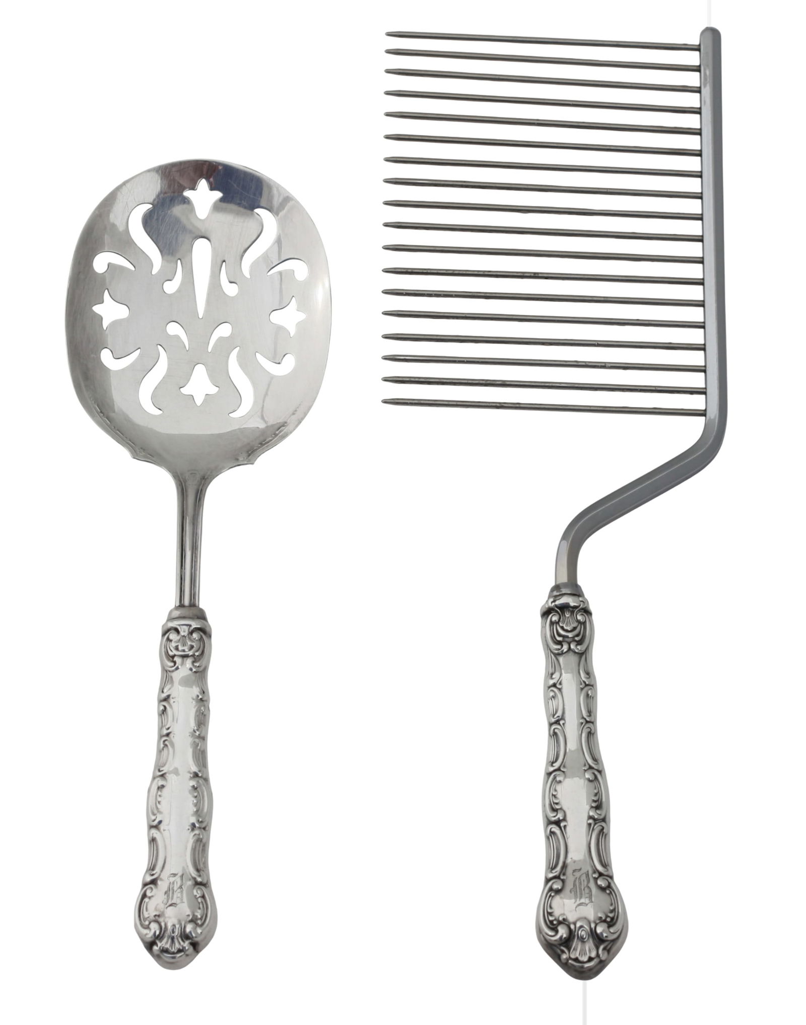 Two American Sterling Silver Serving Pieces: Two American Sterling Silver Serving Pieces Marked Birds, Sterling. Comprising a cake comb and a serving spoon. Length of comb 10.5 in. (26.67 cm.)