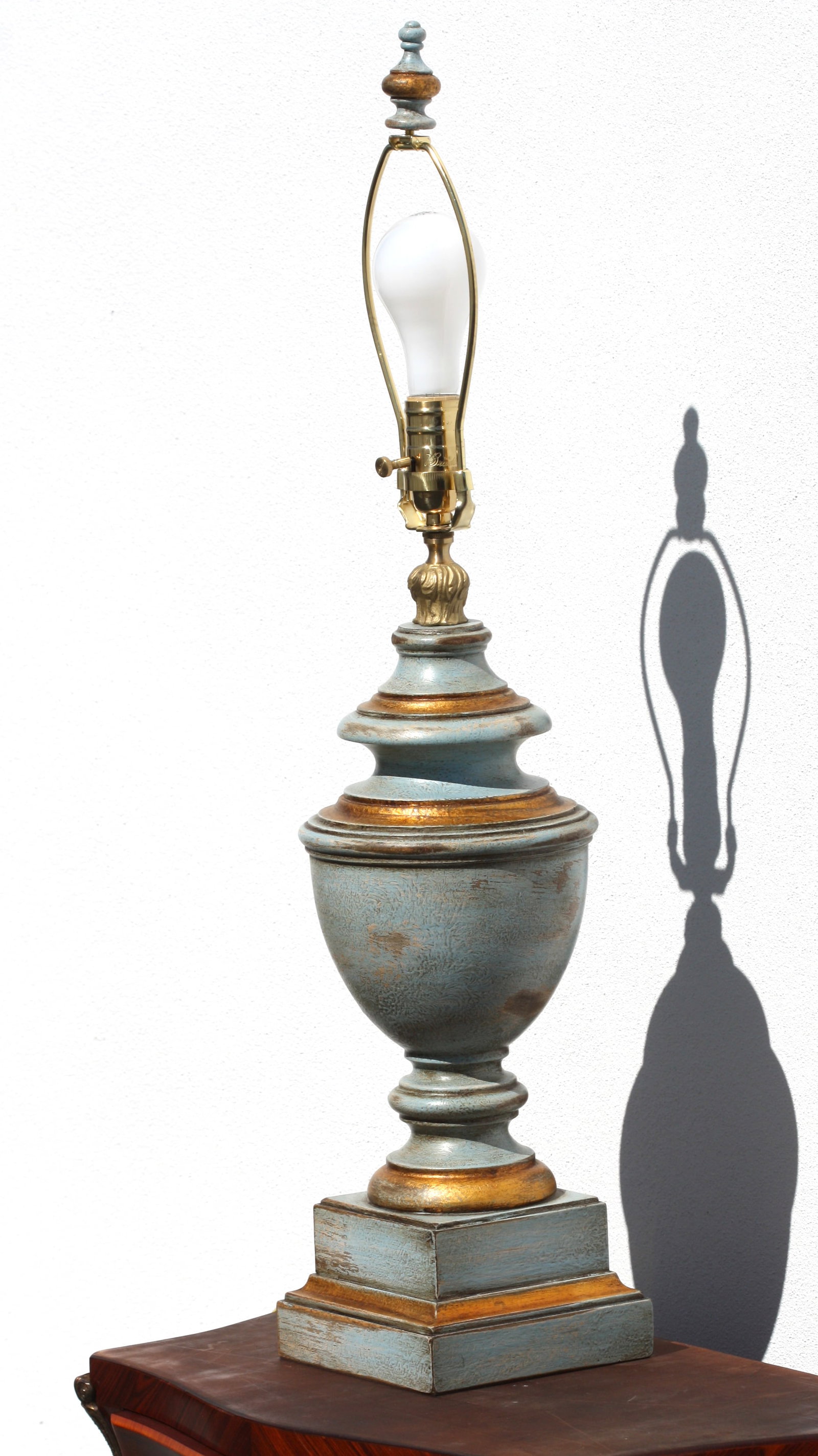 Neoclassical Style Painted Wood Urn-Form Lamp.: Neoclassical Style Painted Wood Urn-Form Lamp. Height 18 in., overall, 31.5 in.