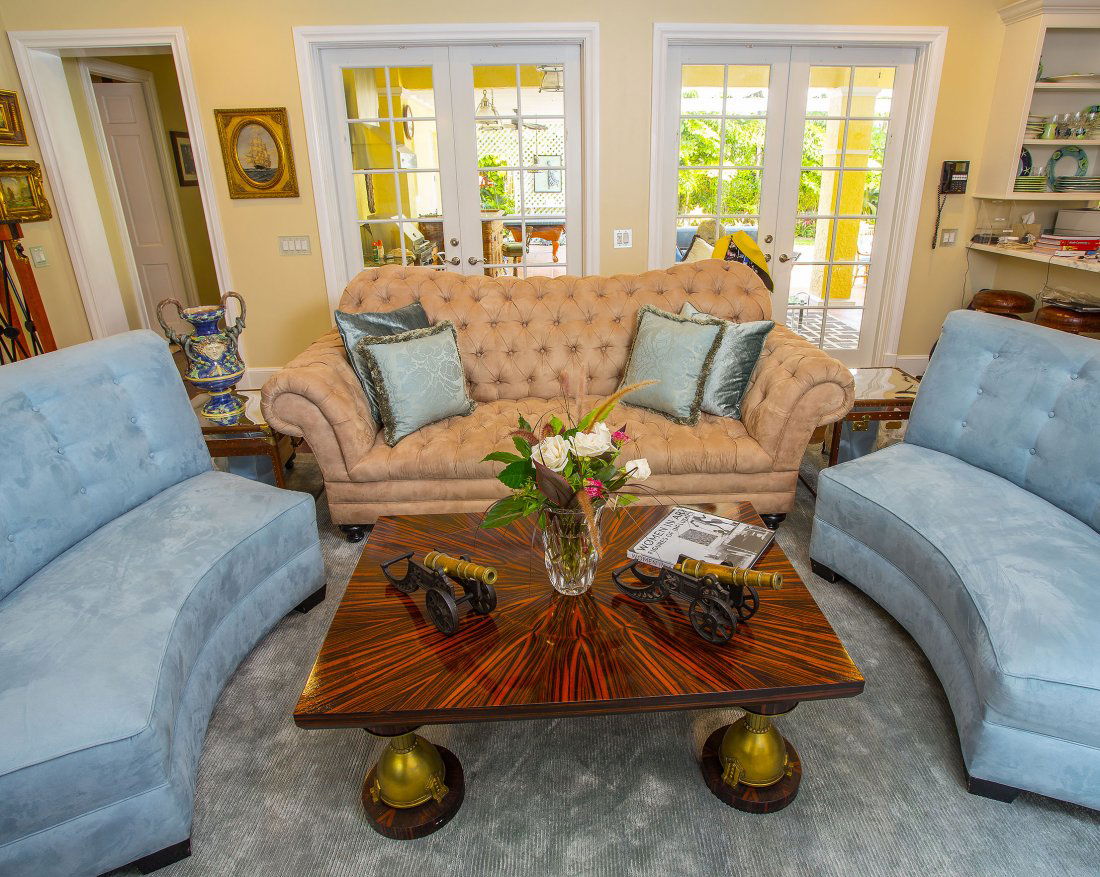 PR. BLUE SUEDE UPHOLSTERED 'CRESCENT' SHAPED SETTEES: PAIR OF FINE CONTEMPORARY BLUE SUEDE UPHOLSTERED'CRESCENT' SHAPED SETTEES, with two pairs of pillows. Heights back to floor: 39 1/2 in., Length: 72 in., Depth: 30 in.