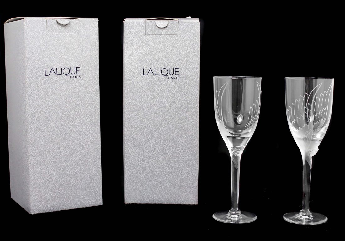 LALIQUE FRANCE 'ANGE' TWO CHAMPAGNE FLUTES (1 of 4)