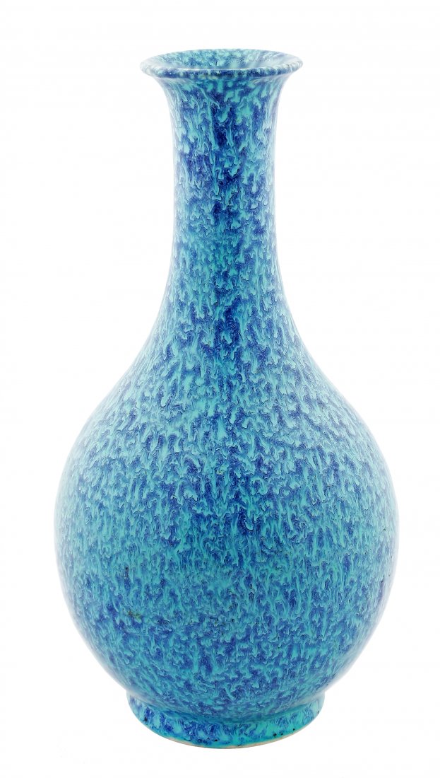 A 'ROBIN'S-EGG' BLUE PORCELAIN VASE, CHINESE (1 of 4)
