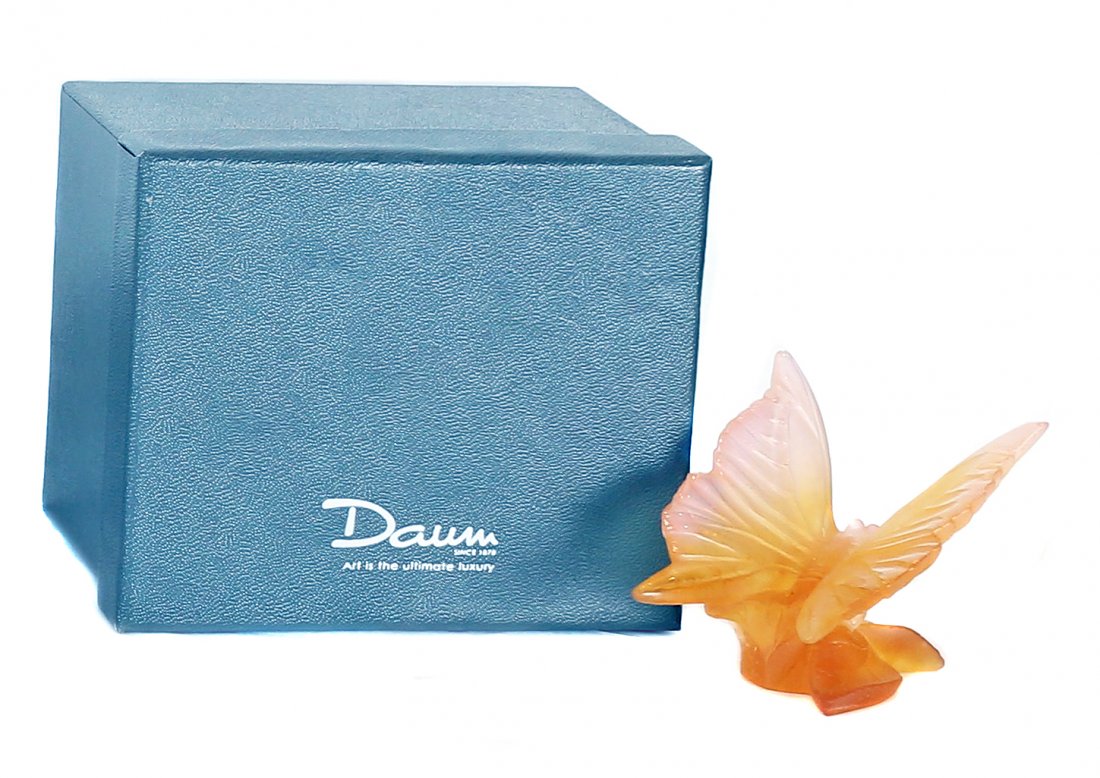 DAUM FRANCE 'PAPILLON' GLASS BUTTERFLY: DAUM FRANCE Modern 'PAPILLON' A pink and frosted glass butterfly, 3 in. (7.62 cm.) wide signed DAUM FRANCE