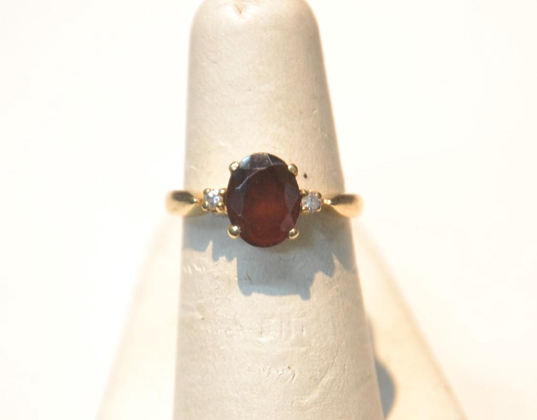 14kt DIAMOND & GARNET RING - SIZE 6 1/2 ; 2.8grams: 14kt DIAMOND & GARNET RING - SIZE 6 1/2 ; 2.8grams