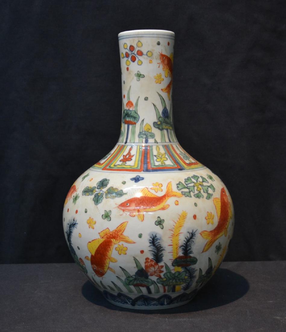 CHINESE PORCELAIN VASE WITH KOI FISH