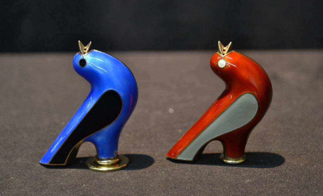 (Pr) JACOB TOSTRUP , NORWAY DECO ENAMEL BIRD FORM: SALT & PEPPER SHAKERS ; WITH ORIGINAL BOX - 2 1/2" x 2 1/2"