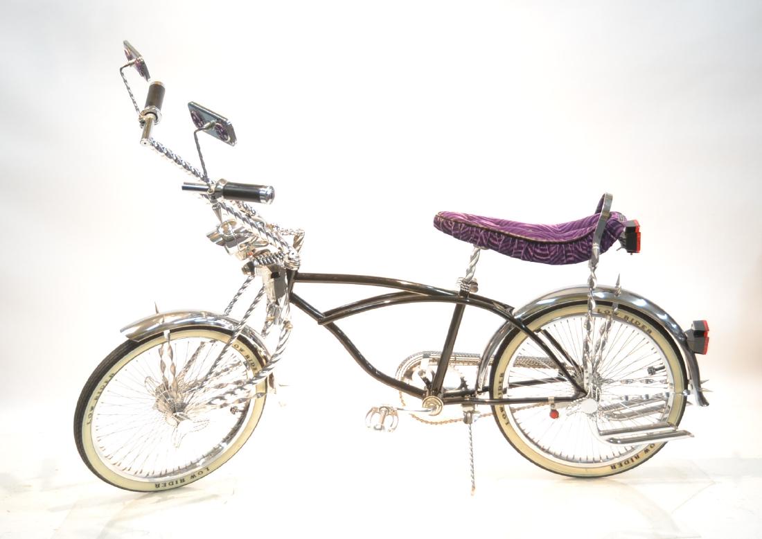 20" LOWRIDER BICYCLE WITH TWISTED CHROME