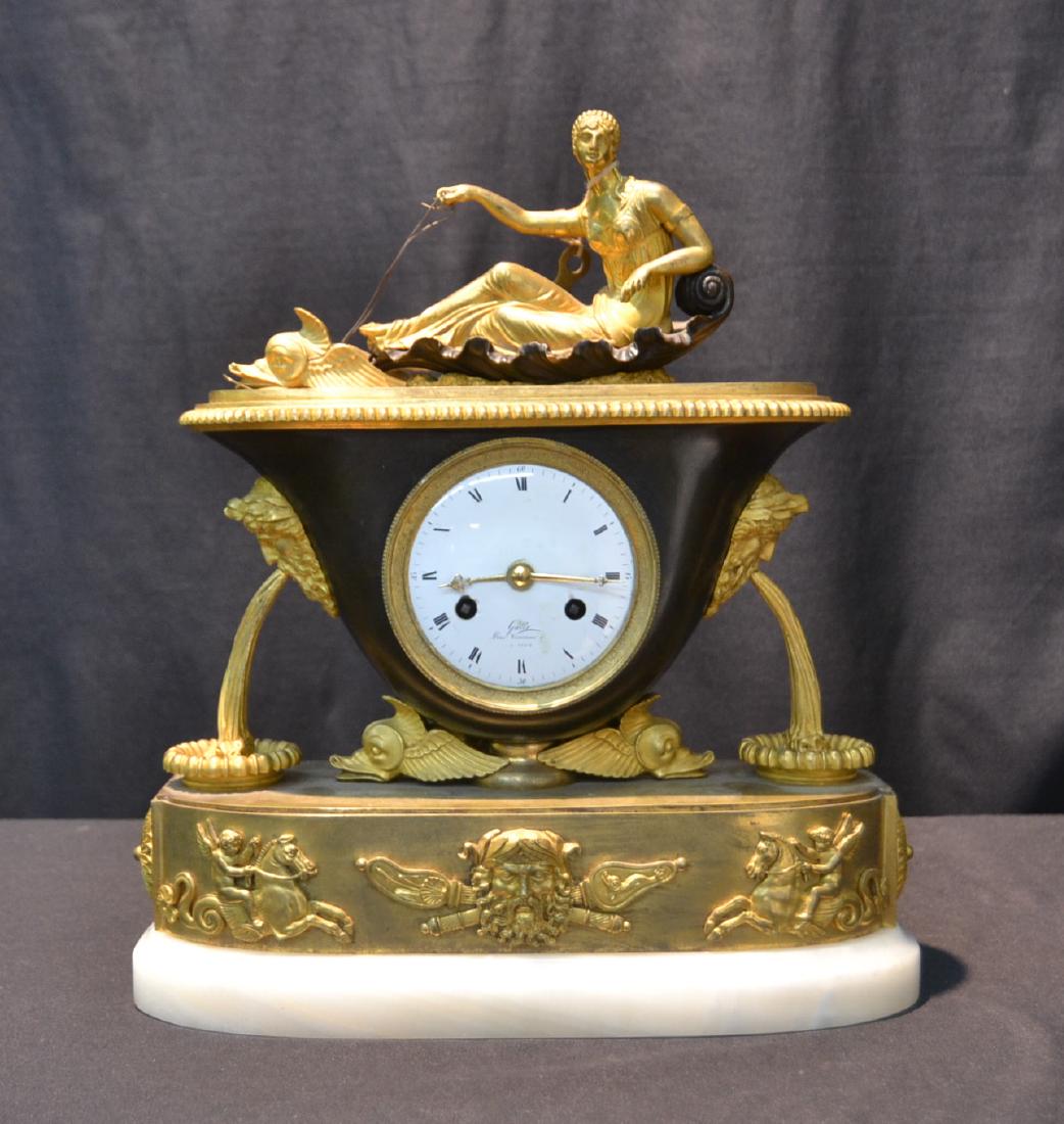 GALLE , FRENCH EMPIRE BRONZE MANTLE CLOCK: French Empire Period Patinated Bronze Figural Mantel Clock, signed 'Galle, Rue Vivienne a Paris', early 19th c., 8-day time and strike movement, topped with figure of Venus Aphrodite on shell chariot,