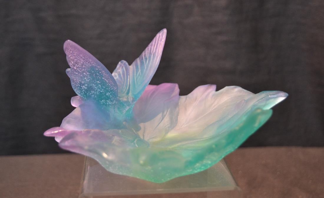 DAUM NANCY "PATE DE VERRE" BUTTERFLY DISH: DEPICTING BUTTERFLY ON LEAF FORM DISH , SIGNED DAUM - FRANCE - 6 1/2' x 7" x 3 1/2"