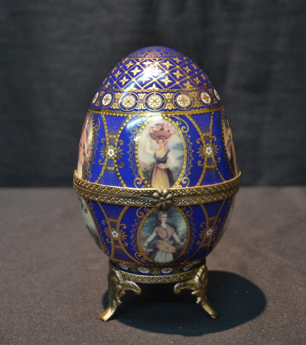 SEVRES STYLE CONTEMPORARY BRONZE MOUNTED EGG: FORM TRINKET BOX WITH PORTRAIT MEDALLIONS - 6" x 5" x 5"