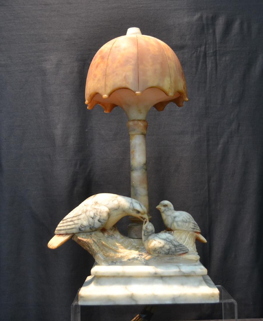 MULTI COLOR ALABASTER BIRD DOME LAMP: WITH (3) BIRDS AT BASE WITH JEWELED EYES - 12" x 6" x 21" (SHADE HAS SOME DISCOLORATION)