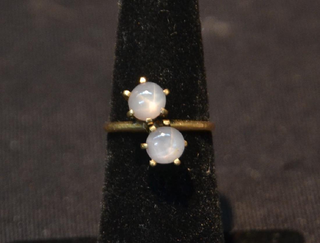 14kt (2) MOONSTONE RING - SIZE 5 1/2 ; 2.8gram: 14kt (2) MOONSTONE RING - SIZE 5 1/2 ; 2.8gram