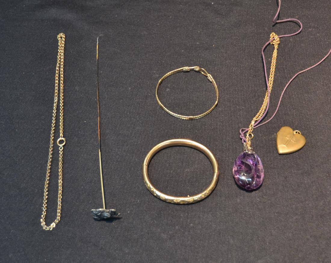 CARVED AMETHYST STONE , GOLD FILLED BANGLE ,: & ASSORTED PINS & CHAINS , SILVER HAT PIN , & HEART