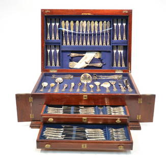 FINE HAND MADE PORTUGESE SILVER FLATWARE: SET IN HAND MADE PRESENTATION BOX , CONSISTING OF (12) DINNER FORKS, (12) DINNER KNIVES, (12) TABLE SPOONS, (12) FISH FORKS, (12) FISH KNIVES, (12) DESSERT FORKS, (12) DESSERT KNIVES, (12) DESSERT SPO