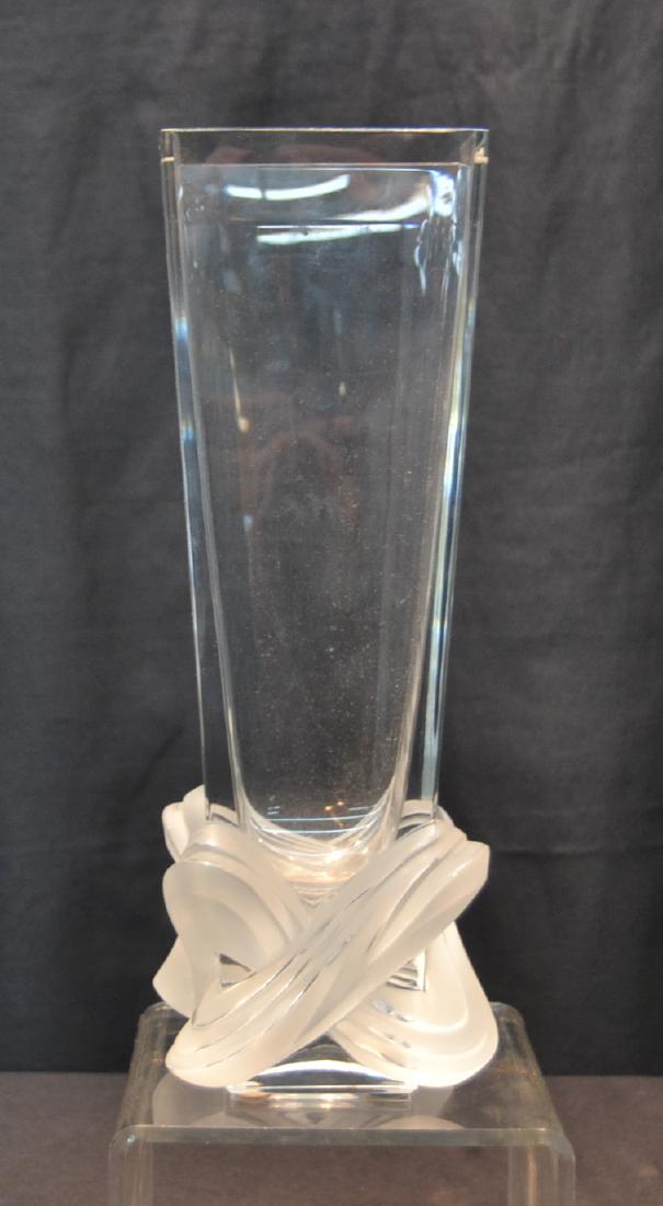 LARGE LALIQUE "LUCCA" PATTERN CRYSTAL VASE: 3 1/2" x 3 1/2" x 11"
