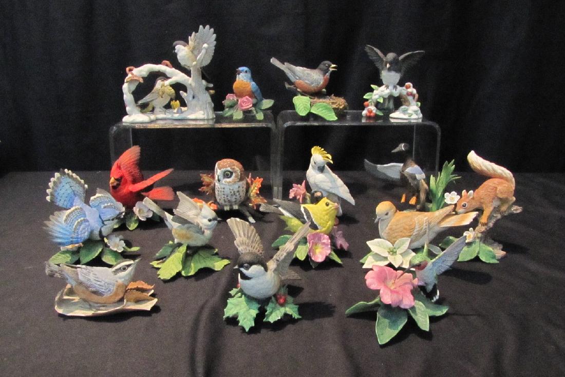 (16) LENOX BIRDS & SQUIRREL: CHICKADEE HAS SOME CHIPS & dark eyed junco has a small chip on wing, MOST HAVE ORIGINAL BOXES - LARGEST IS 4" x 5 1/2" x 6 1/2"