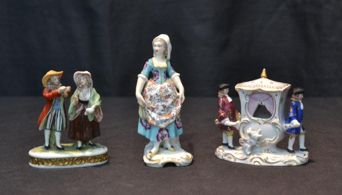 MINIATURE DRESDEN PORCELAIN MAN & WOMAN: DRESDEN STYLE COACH LARGEST IS 2" x 2" x 5"