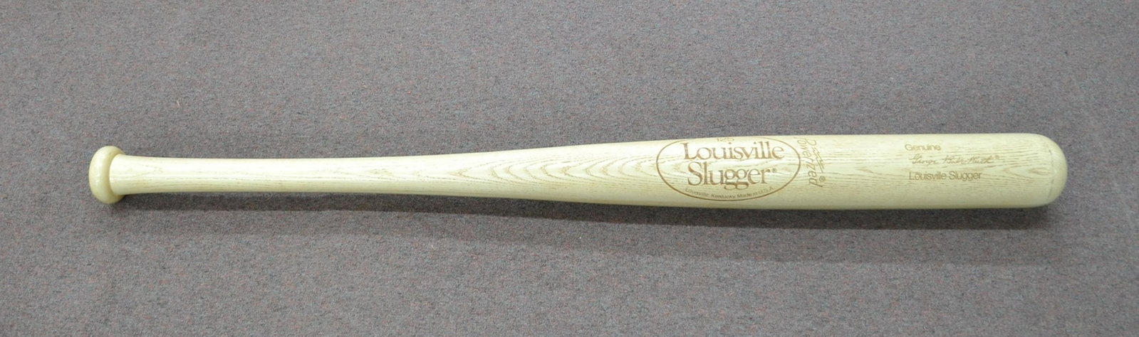 OVERSIZED LOUISVILLE SLUGGER BABE RUTH: BASEBALL BAT - 4 1/2" x 65"
