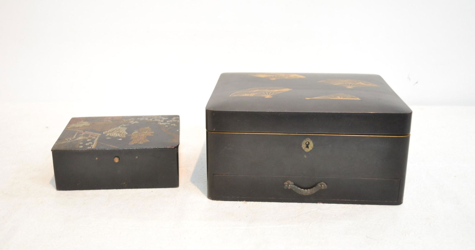 (2) JAPANESE LACQUERED TRAVEL BOXES - 10" x 9" x 5: (SMALLER ONE HAS LOSS TO HINGE)