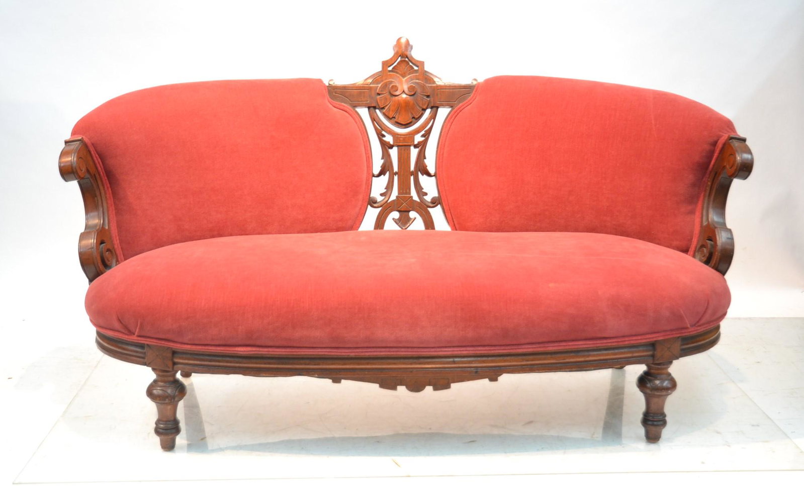 VICTORIAN UPHOLSTERED SETTEE WITH PIERCED BACK: & VELVET UPHOLSTERY - 59" x 26" x 32"