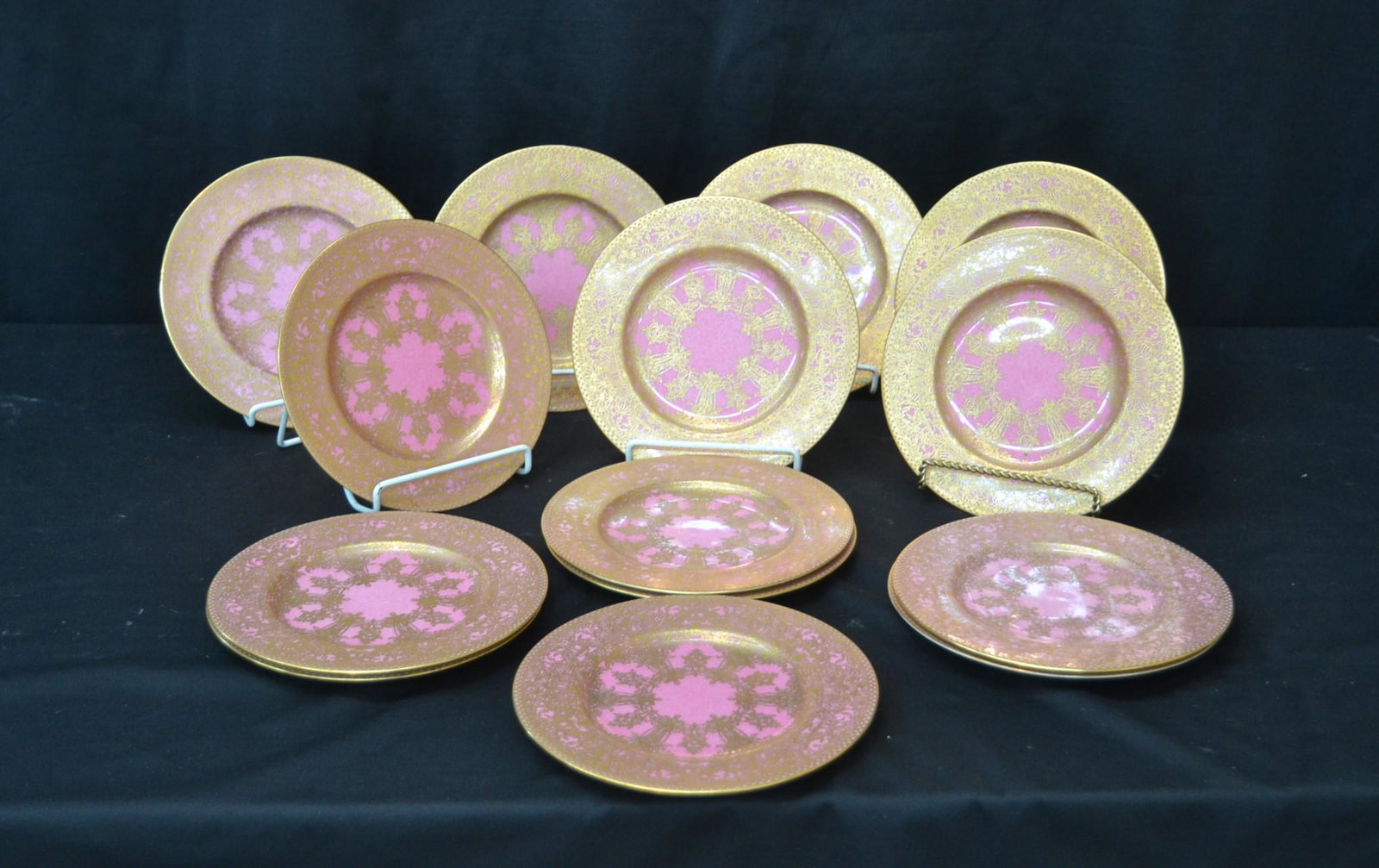 (14) ROYAL WORCESTER PLATES WITH RAISED GOLD: DECORATIONS OVER PINK GROUND , SOLD AT OVINGTON , NY - 9" D