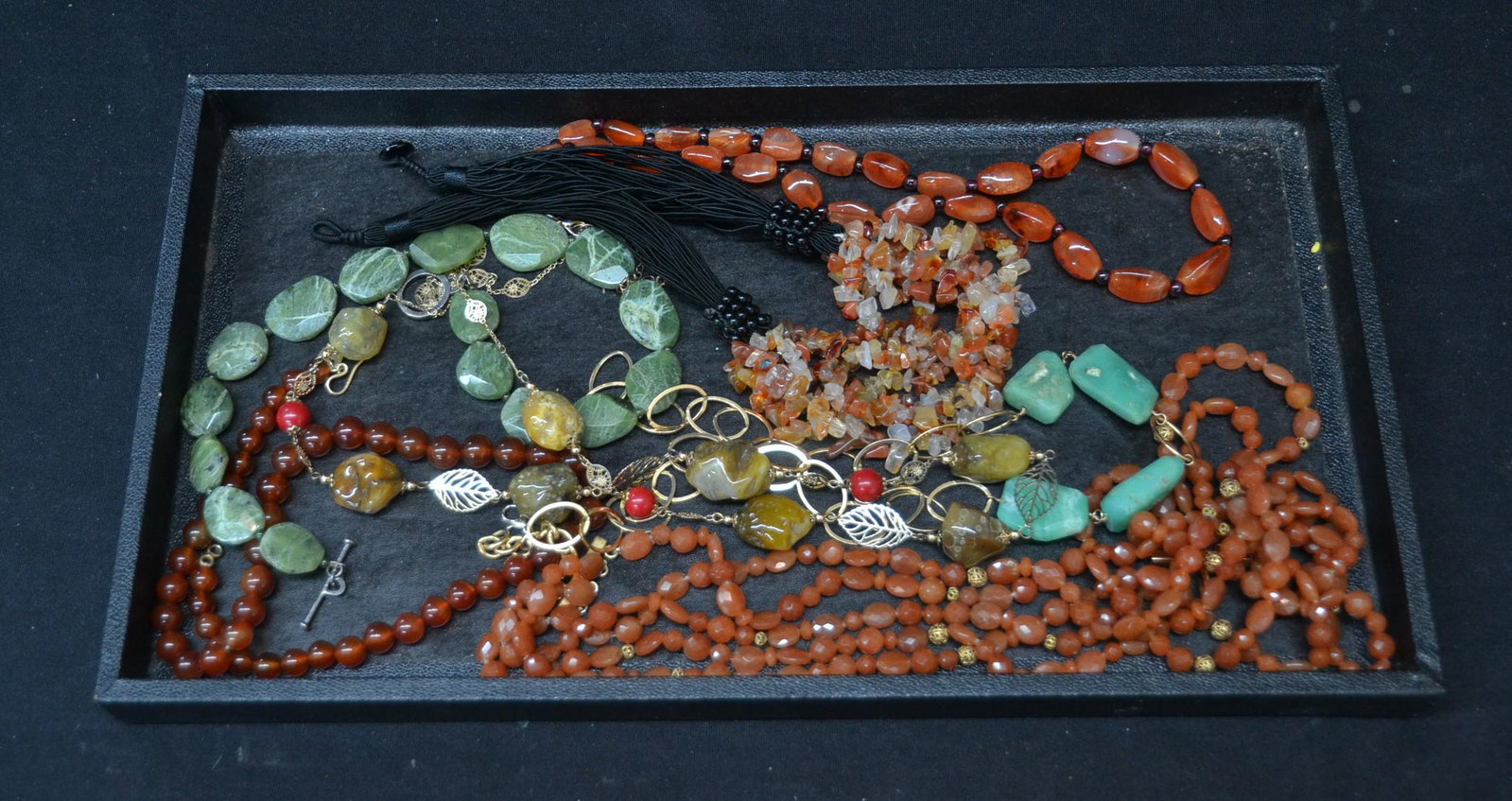 ASSORTED NATURAL STONE NECKLACES: INCLUDING CARNELIAN , AGATE & JADE
