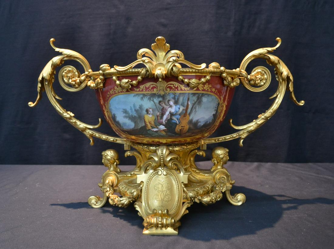 VICTOR PAILLARD , BRONZE & SEVRES CENTERPIECE: VICTOR PAILLARD (FRENCH , 1805-1886) FINE BRONZE & SEVRES PORCELAIN CENTERPIECE HAVING FINELY CAST BRONZE FEMALE BUSTS SURROUNDED BY FLOWER GARLANDS RAISING FINE SEVRES PORCELAIN BOWL WITH DOUBLE MEDA
