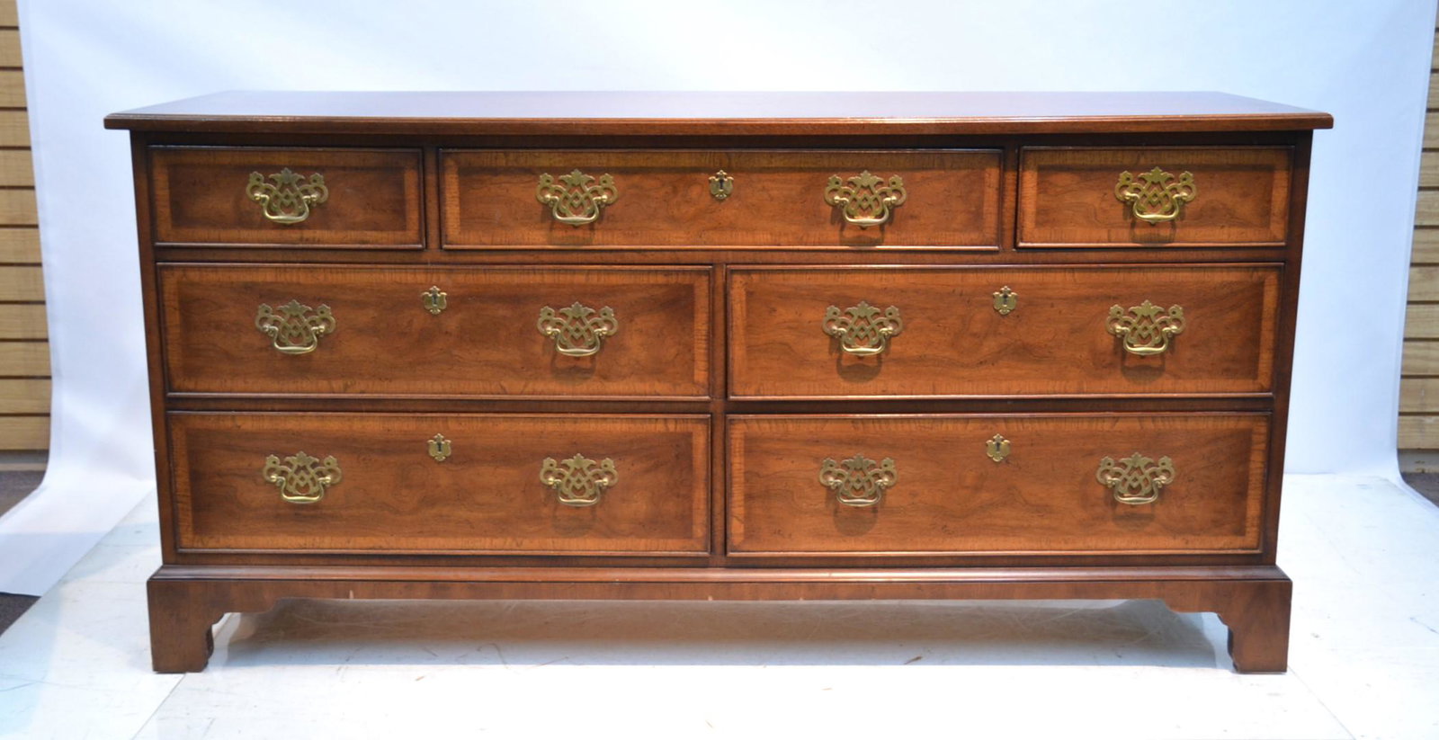 HENREDON BANDED MAHOGANY DRESSER: HENREDON 18thC PORTFOLIO BANDED MAHOGANY DRESSER - 64" x 20" x 32"