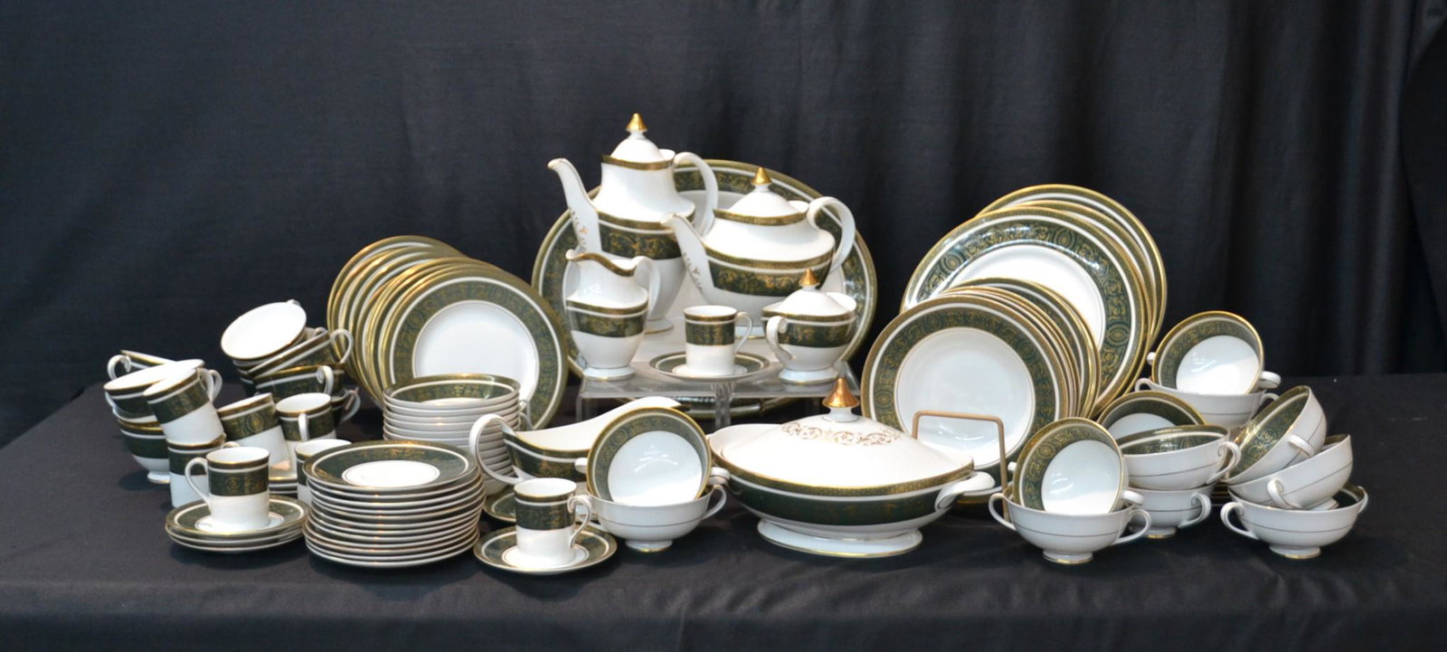 ROYAL DOULTON "VANBOROUGH" DINNER SET: ROYAL DOULTON VANBOROUGH GREEN CHINA DINNER SET , H4992 ; SERVICE FOR (12) CONSISTING OF (12) DINNER PLATES , (12) SOUP BOWLS, (11) CUPS , (12) CREME CUPS , (12) LUNCHEON PLATES, (8) DEMITASSE CUPS & 