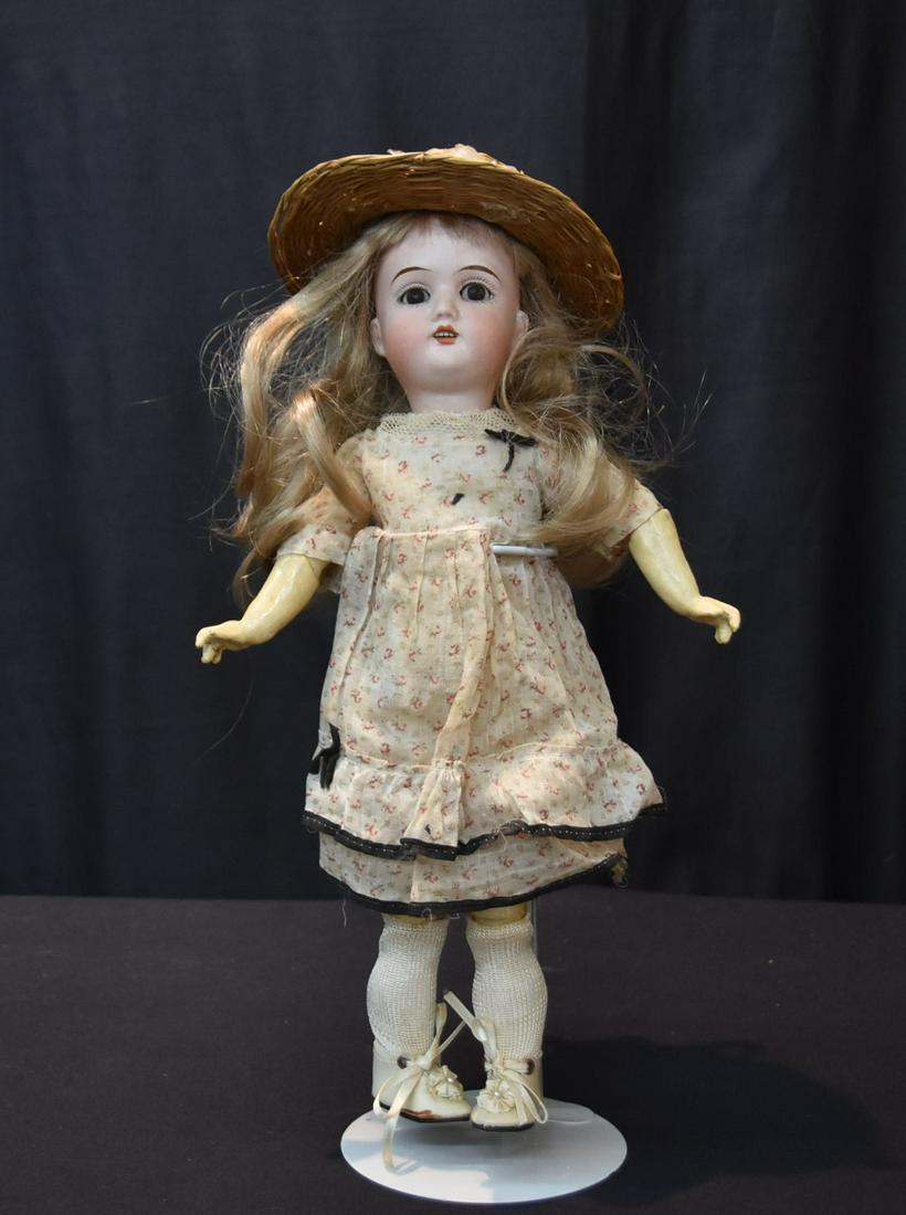 GBR BISQUE HEAD DOLL WITH SLEEP EYES: GBR 185K 3/0 BISQUE HEAD DOLL - HEAD IS 7 1/2" CIRC. ; 14" TALL OVERALL (WHITE SPOTS BY EAR)