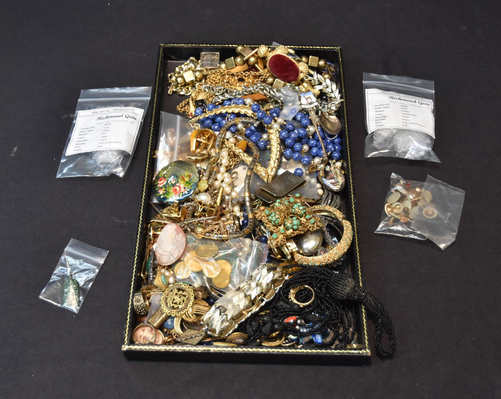 ASSORTED COSTUME JEWELRY RINGS , PENS: BRACELETS , STANLEY HAEGER BROOCH , BEADS & GEMS