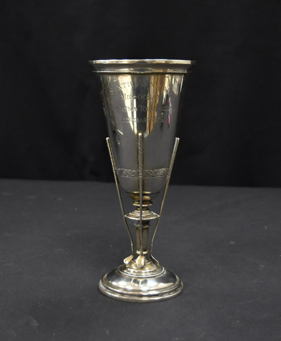 MAPPIN & WEBB ENGLISH SILVER GOLF TROPHY: MAPPIN & WEBB ENGLISH STERLING SILVER GOLF TROPHY WITH GOLF CLUBS FLANKING CUP , INSCRIBED SIXTH ANNUAL MID OCEAN TOURNAMENT , 1939 - 9.4ozt ; 4" x 8 1/2"