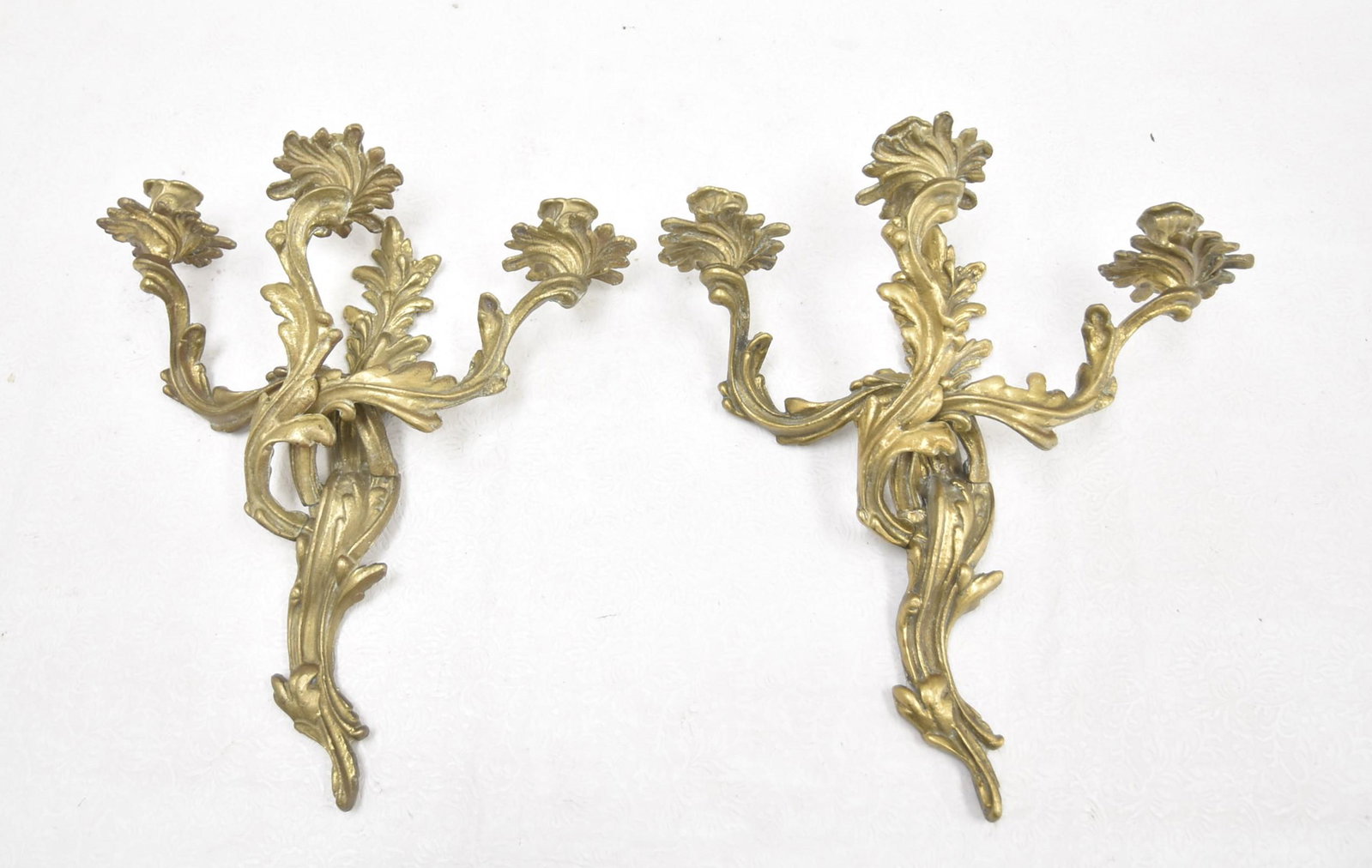 (Pr) FRENCH STYLE BRONZE 3-CANDLE SCONCES: 14" x 16"