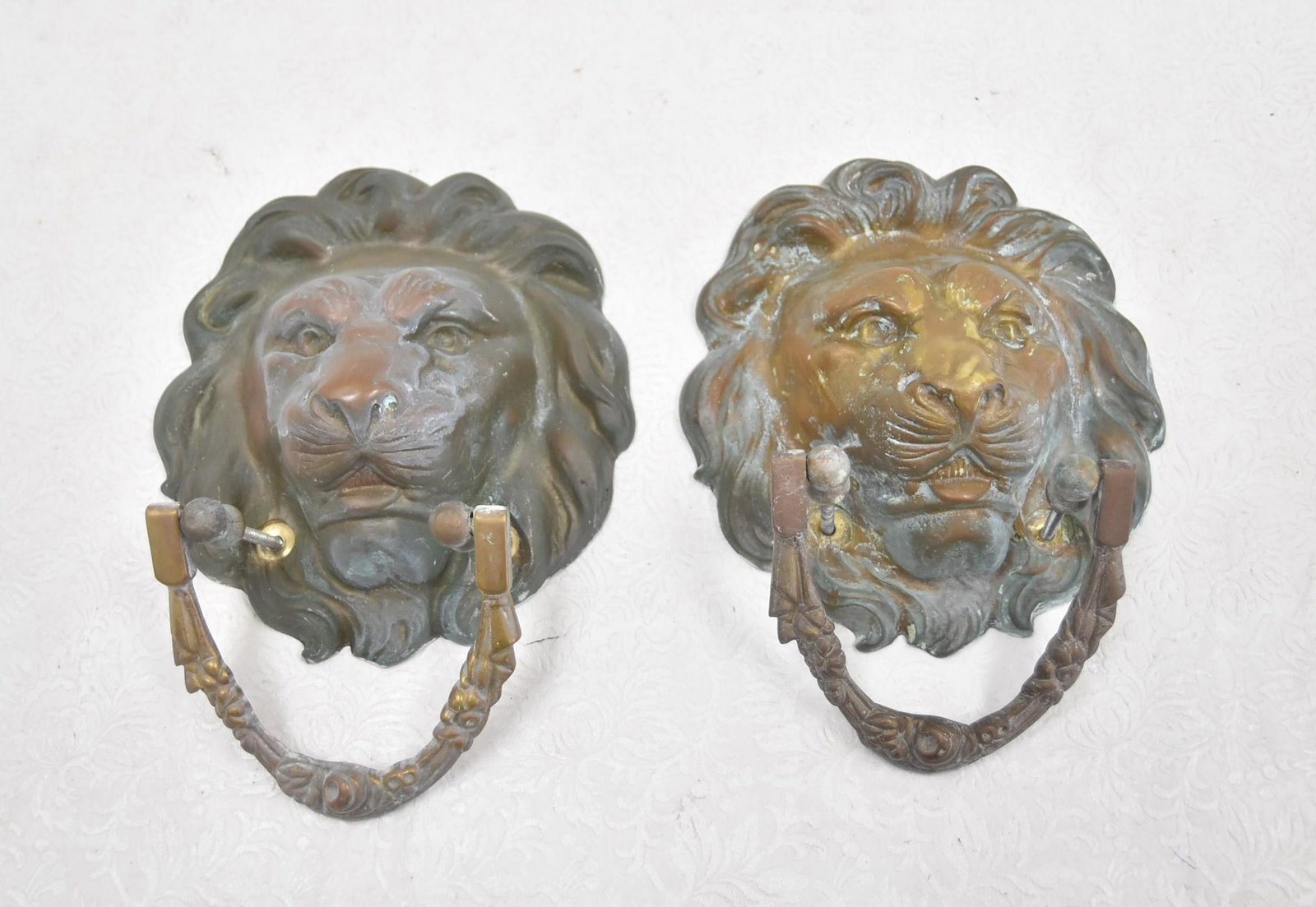 LARGE BRONZE LION HEAD DOOR KNOCKERS: BRONZE LION HEAD DOOR KNOCKERS - 7" x 8" x 3 1/2"
