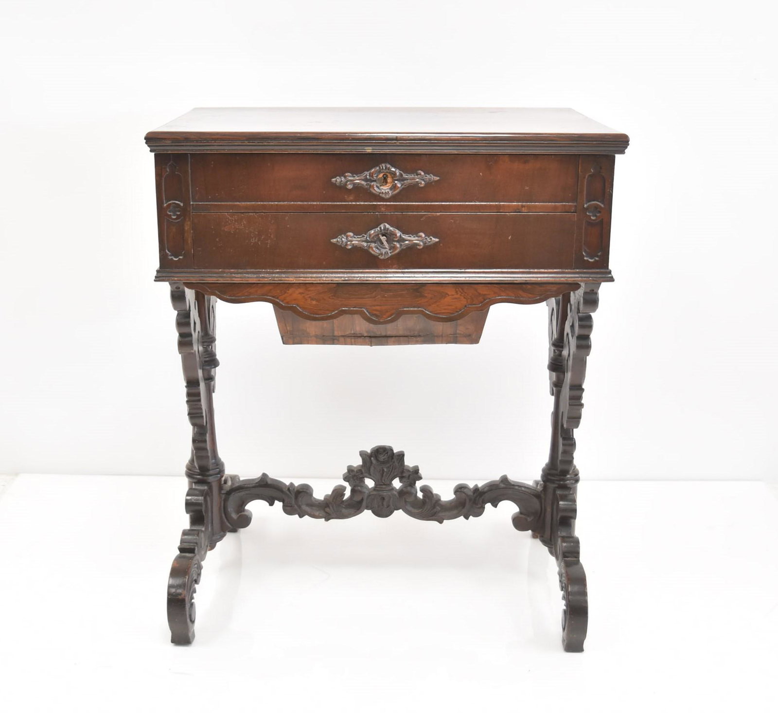 MAHOGANY SEWING TABLE WITH DESK: & MIRRORED LIFT TOP WITH FITTED INTERIOR - 24" x 17" x 29"