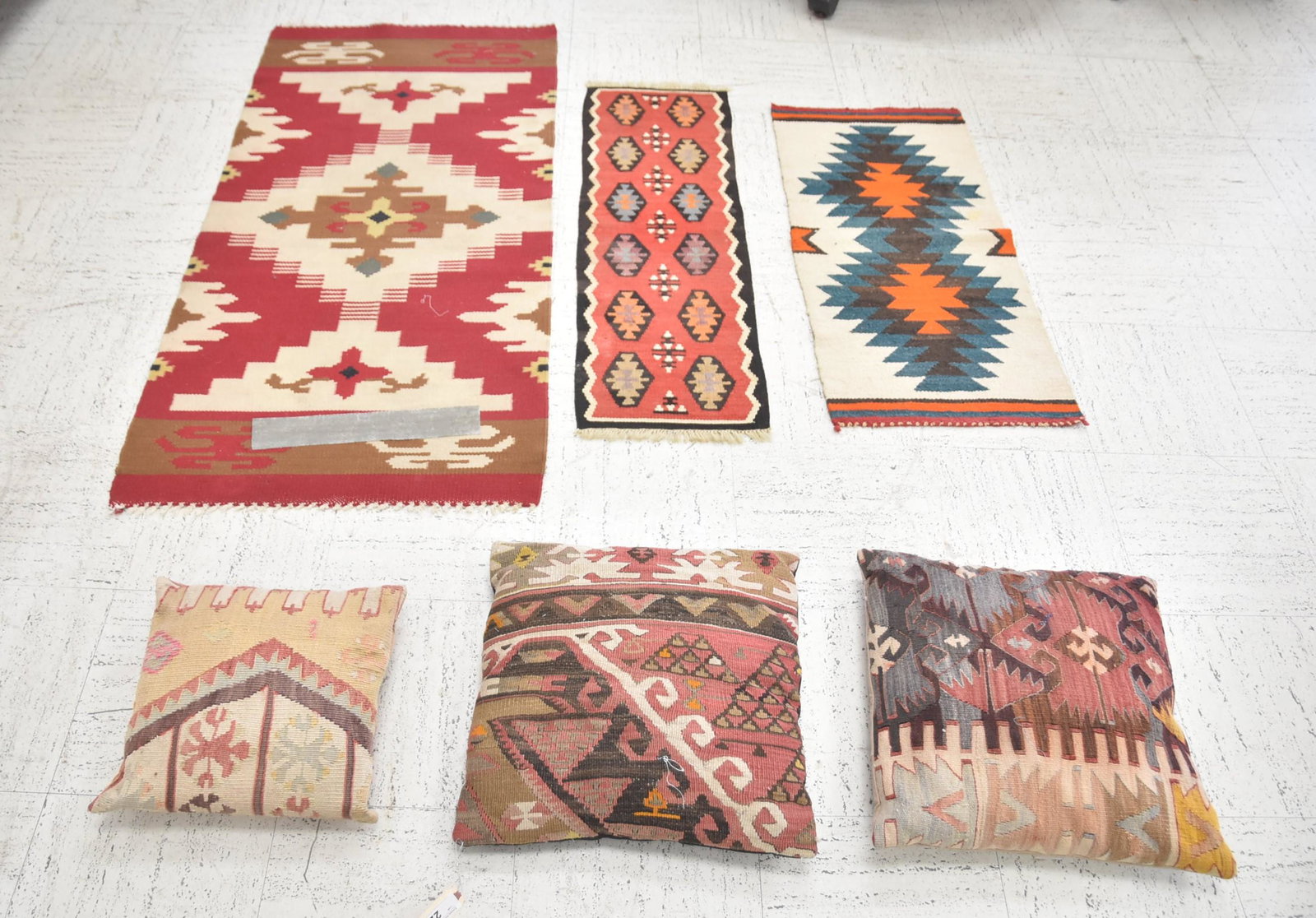 EMBROIDERY LOT CONSISTING OF (3) NATIVE AMERICAN (1 of 12)