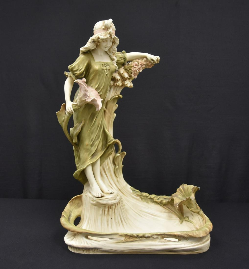 LARGE ROYAL DUX FIGURAL CENTERPIECE (1 of 12)