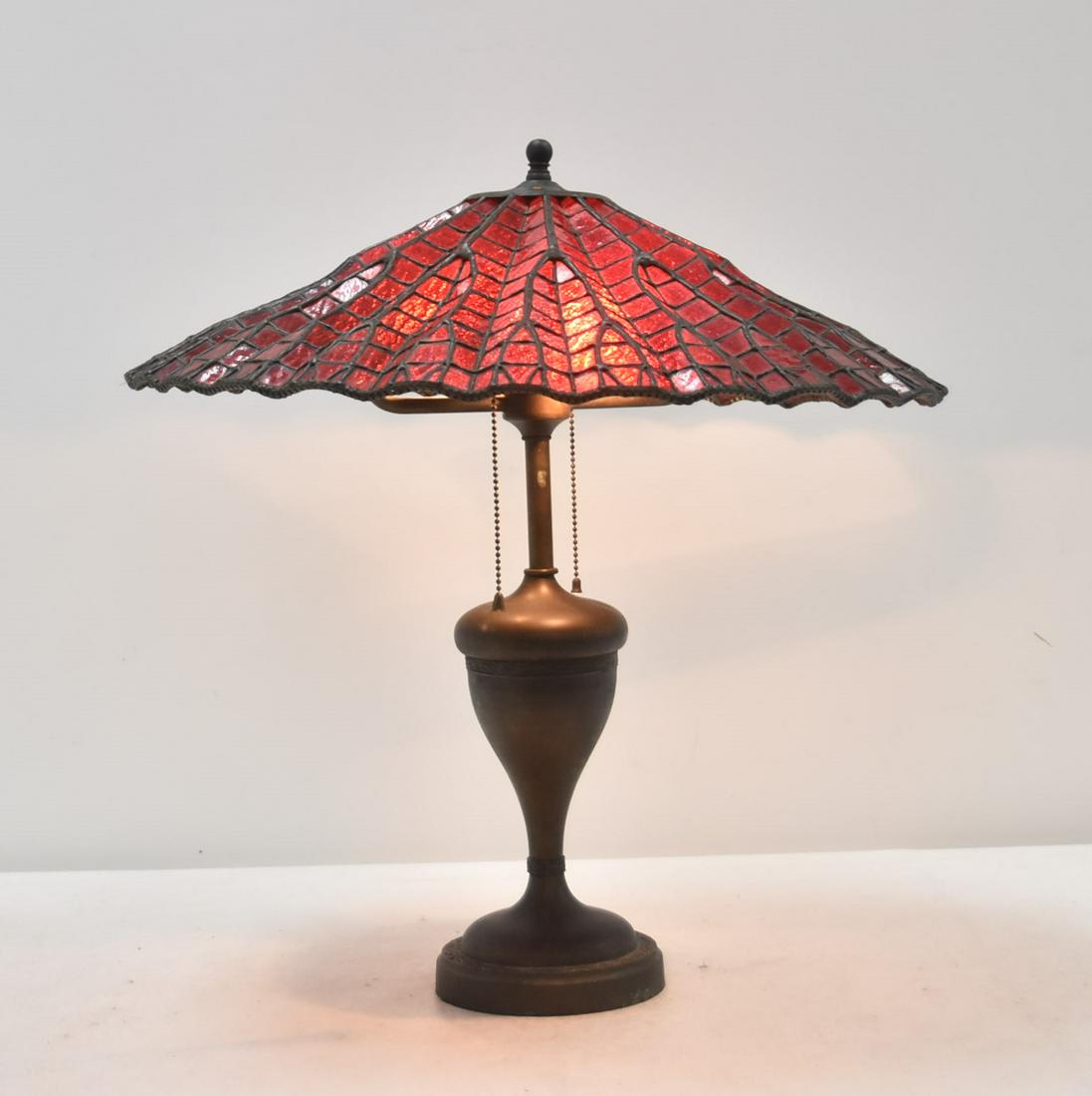 LOTUS LEAF LEADED GLASS SHADE TABLE LAMP (1 of 20)