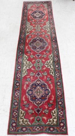 TABRIZ RUNNER - 2' 8" x 12' 7" (1 of 8)