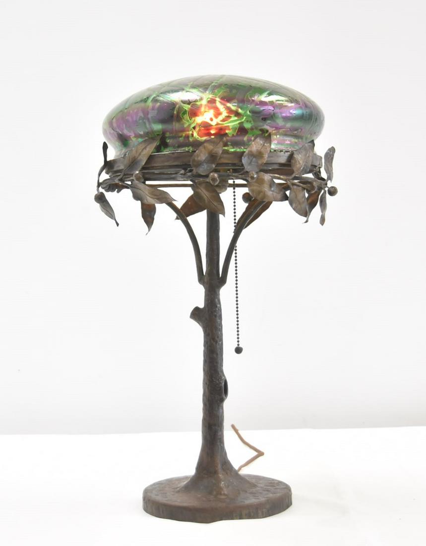 AUSTRIAN IRON & ART GLASS  FOLIATE LAMP (1 of 16)