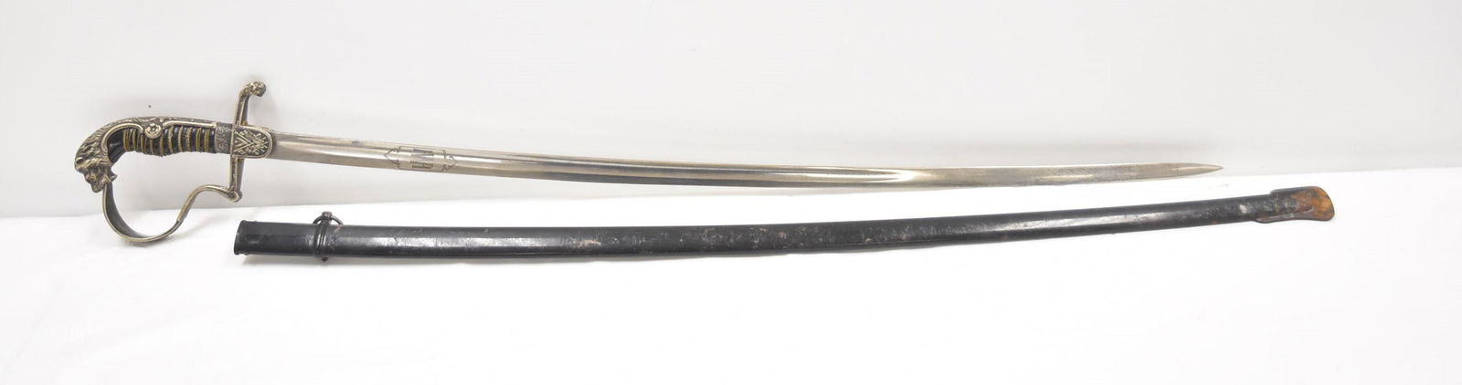 PRUSSIAN GERMAN LION HEAD CAVALRY SWORD (1 of 16)