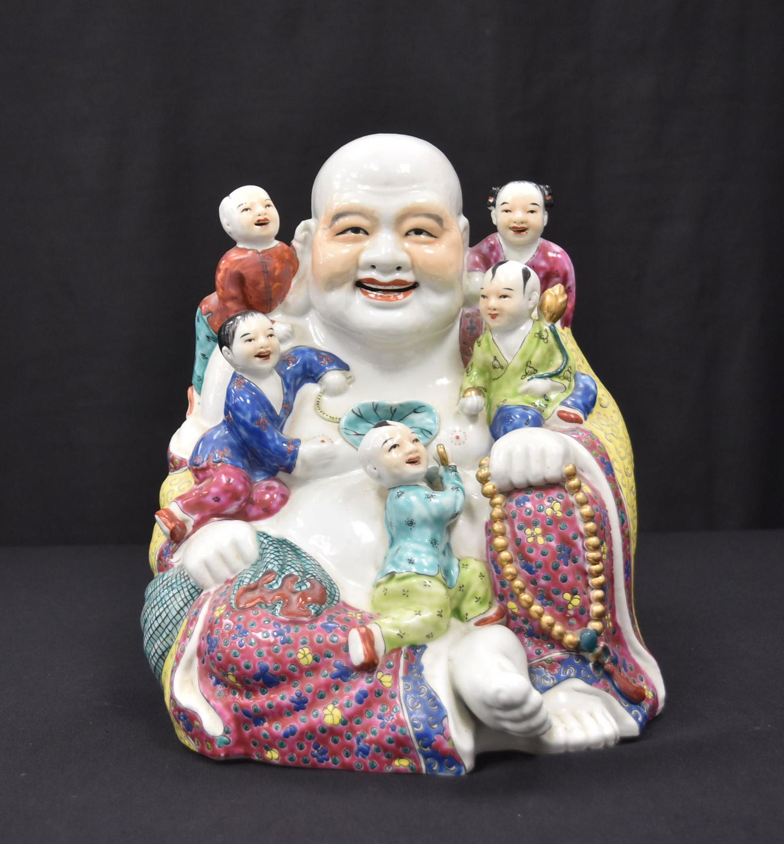 CHINESE PORCELAIN HAPPY BUDDHA WITH 5 KIDS (1 of 10)