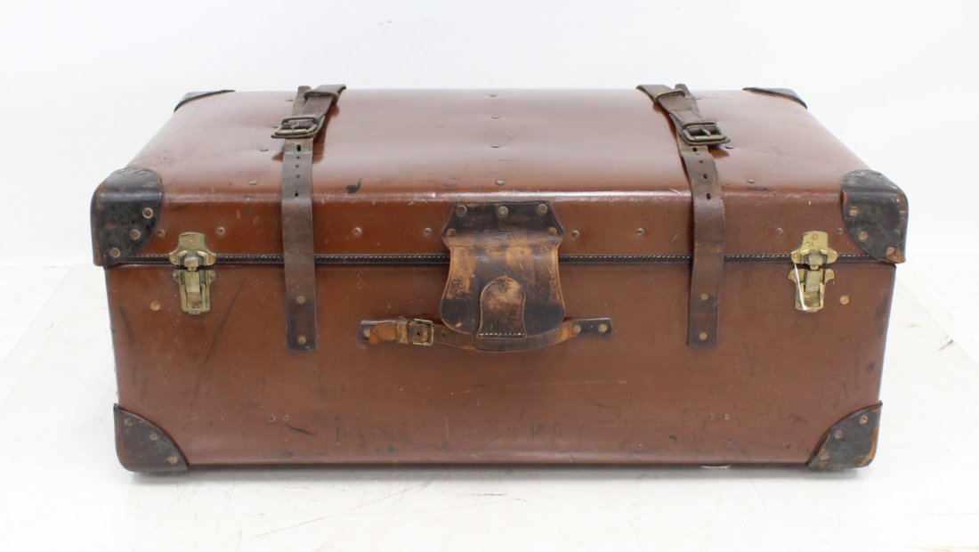 ORIENT MAKE LEATHER STEAMER TRUNK (1 of 14)