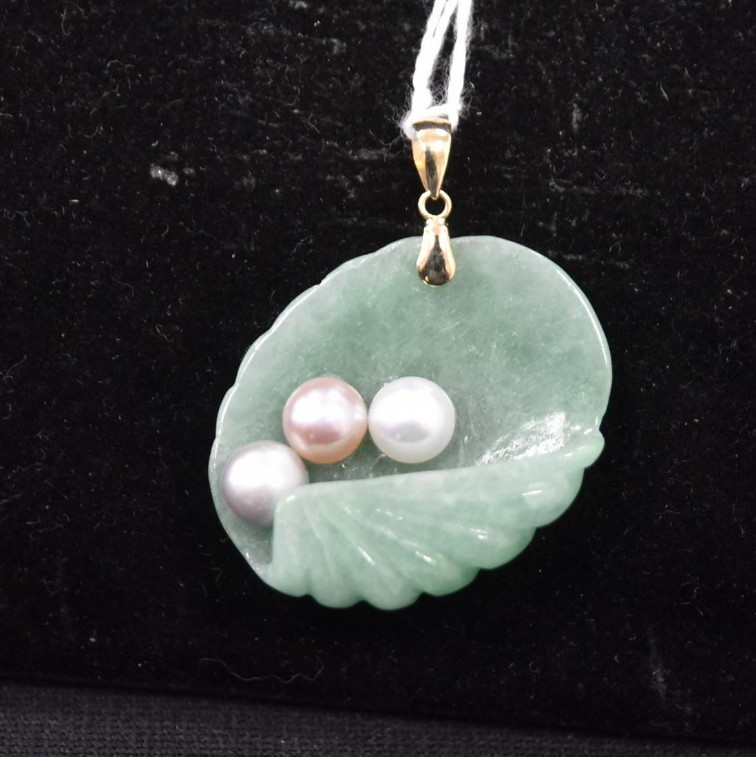 14kt JADE & PEARL SHELL FORM PENDANT (1 of 7)