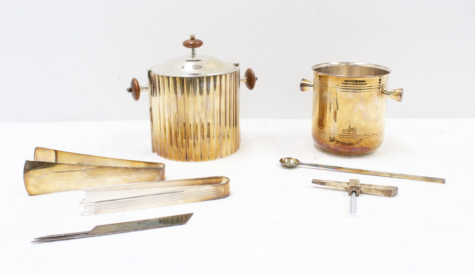 DESIGNER SILVER PLATE ICE BUCKETS & ACCESSORIES (1 of 12)