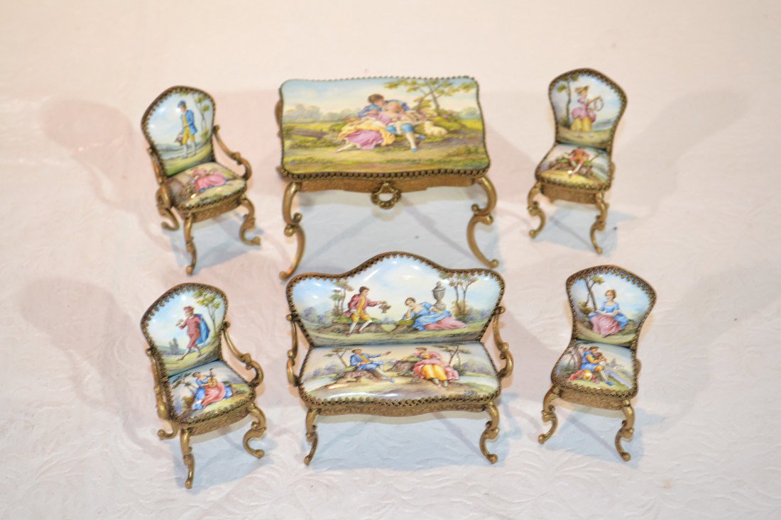 (6)pc MINIATURE AUSTRIAN ENAMEL SALON SET WITH: TABLE & SETTEE & (4) CHAIRS , TABLE IS 3 1/4" x 2 1/2" x 2" & 3" x 1 1/2" x 2 1/2"