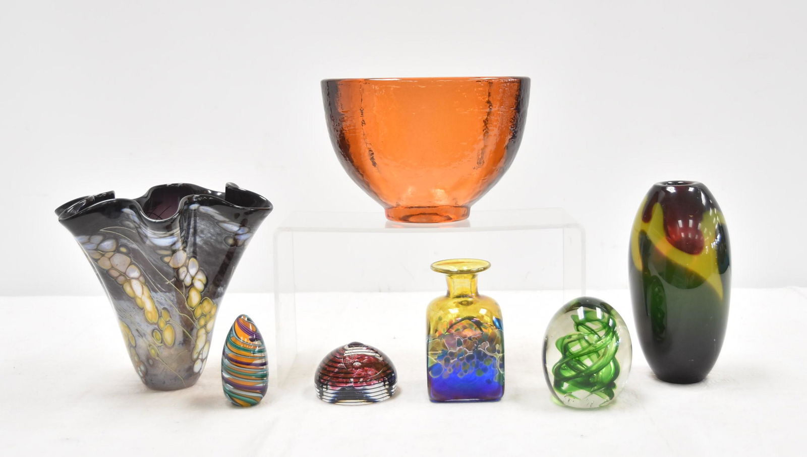(7)pc STUDIO ART GLASS LOT (1 of 17)