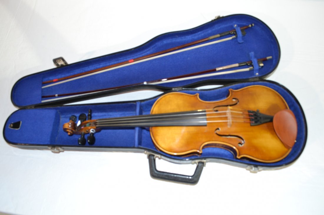 1996 #43 JAN LORENZ CZECH REPUBLIC VIOLIN WITH: CASE , (2) BOWS & COA INFO PACKET - ONE MARKED FRANCE - 24"