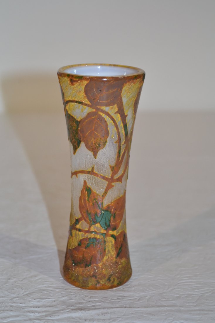 SIGNED DAUM NANCY CAMEO GLASS LEAF VASE: 2" x 5 3/4"