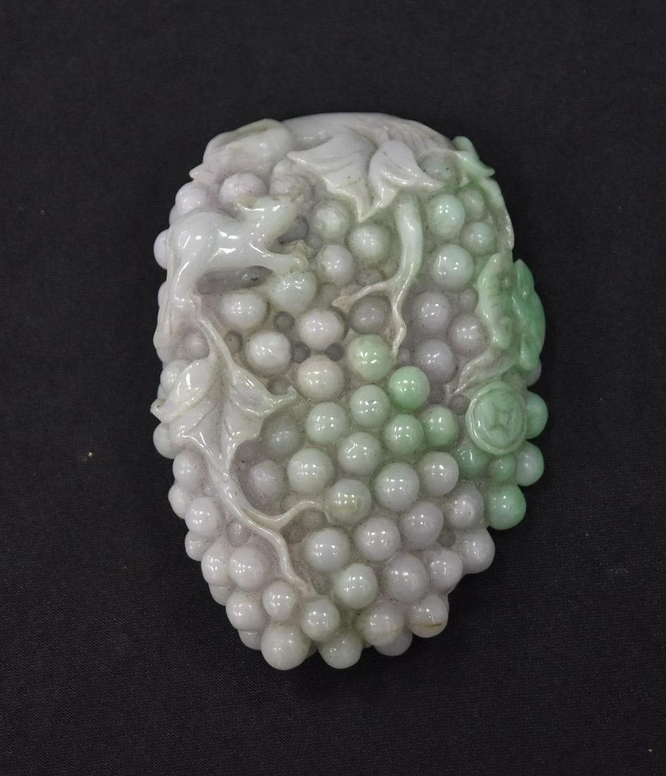 CHINESE JADE GRAPES - 4" x 3": CHINESE JADE GRAPES - 4" x 3"
